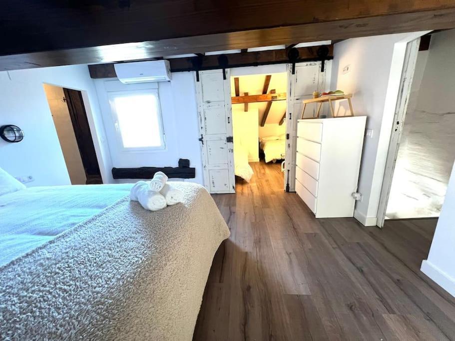 Old Town Loft - Cathedral Views. Apartment Logrono Exterior photo